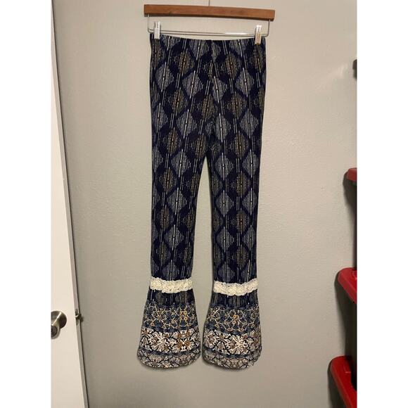 Womens Leggings Medium Blue Abstract Crochet Bell Bottom Flare Festival Boho - Picture 3 of 7